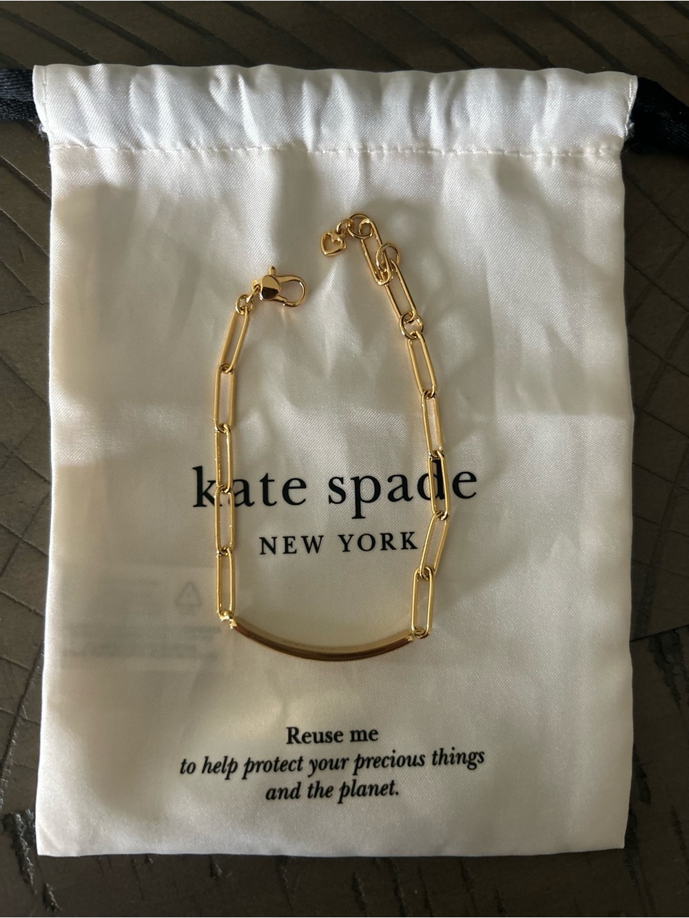 Kate Spade Heart of Gold Paperclip ID Bracelet - Picture 4 of 4